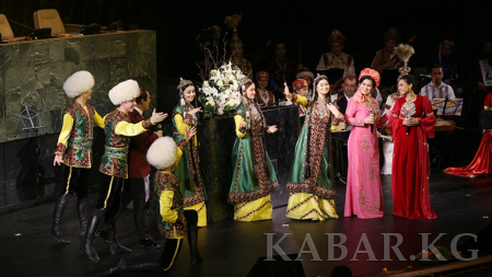 В Зале ООН прозвучала кыргызская песня «Паризат»