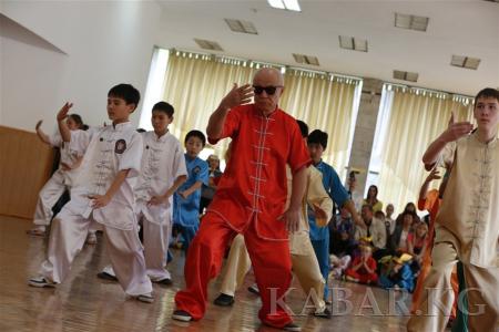 В Бишкеке отметили «Праздник тайчи», посвященный Году истории и культуры