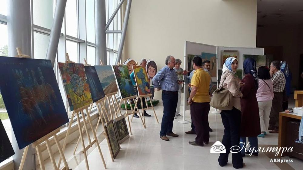 В мэрии города Анталия открылась выставка кыргызских художников