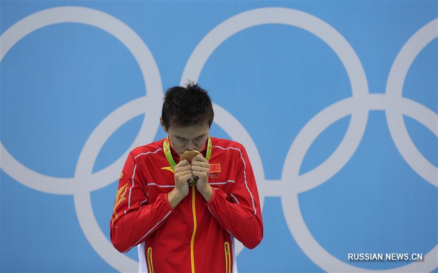 Срочно: Китайский пловец Сунь Ян стал олимпийским чемпионом на дистанции 200 метров вольным стилем