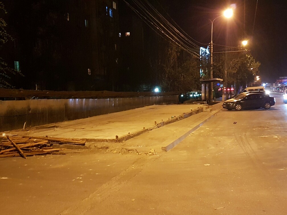 В столичном Свердловском районе демонтировали незаконно установленные  павильоны