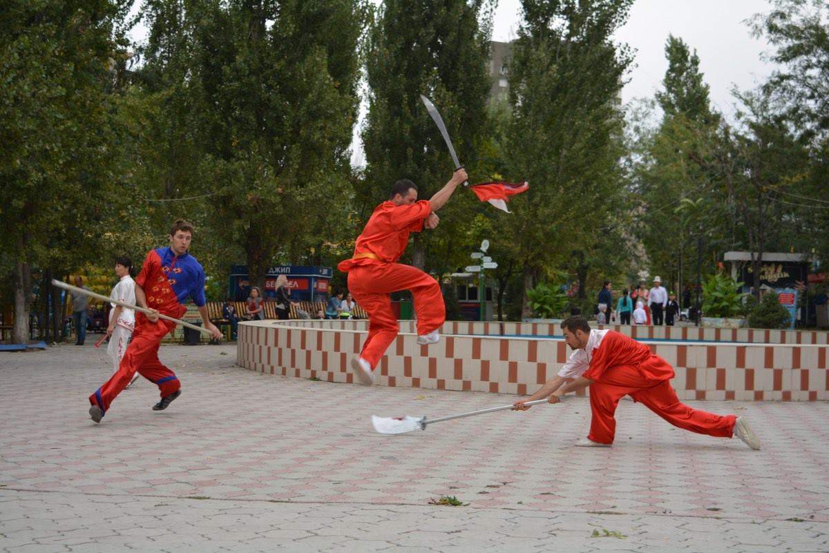 В минувшие выходные в столице прошла акция «Осенний Бишкек»
