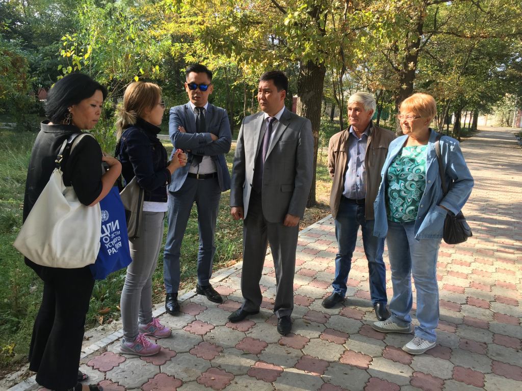 В Бишкеке посадят клены в память о погибших во время пожара в московской типографии