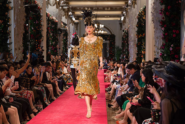 Dolce&Gabbana представили коллекцию в Гонконге, впервые за пределами Италии