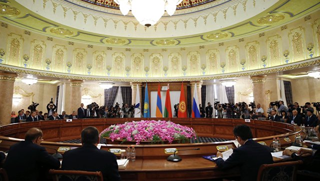 ЕАЭС обсудит с Пекином выход своих компаний на китайский рынок