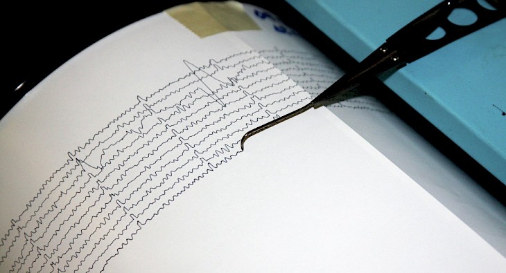 http://kabar.kg/news/v-batkene-proizoshlo-zemletriasenie-siloi-5-ballov/