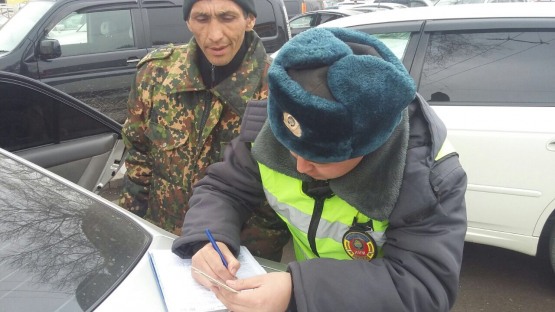 В Бишкеке столичные власти наводят порядок на местных рынках