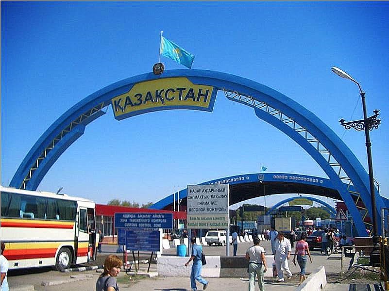 Задержаны граждане Казахстана за незаконный провоз оружия