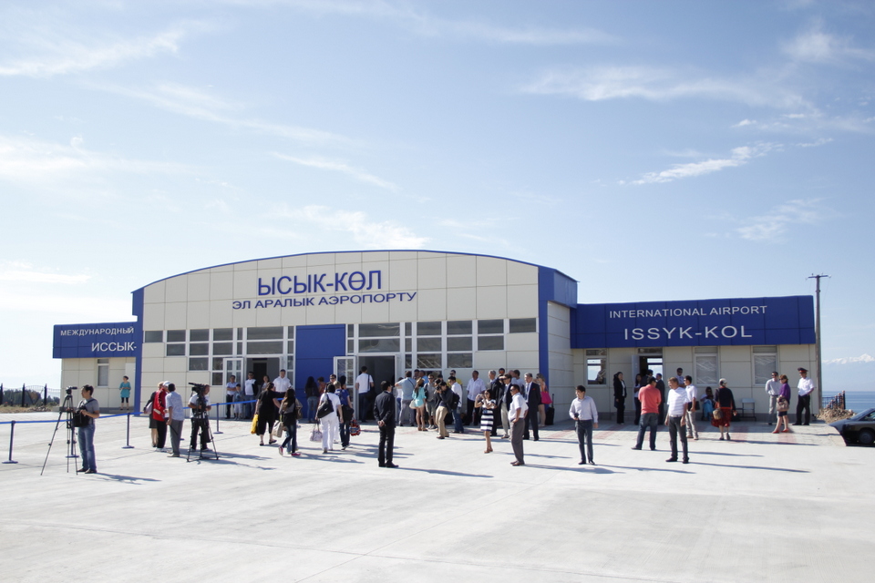 Открываются авиарейсы из Ташкента и Новосибирска на Иссык-Куль