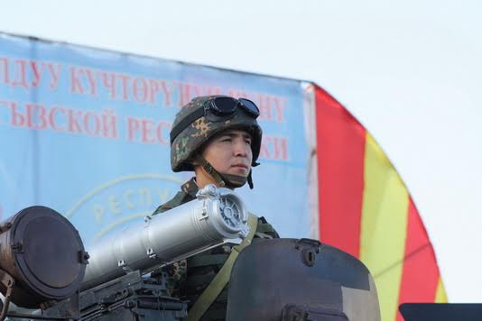 Вооруженные Силы Кыргызской Республики отметят 25-ую годовщину своего образования