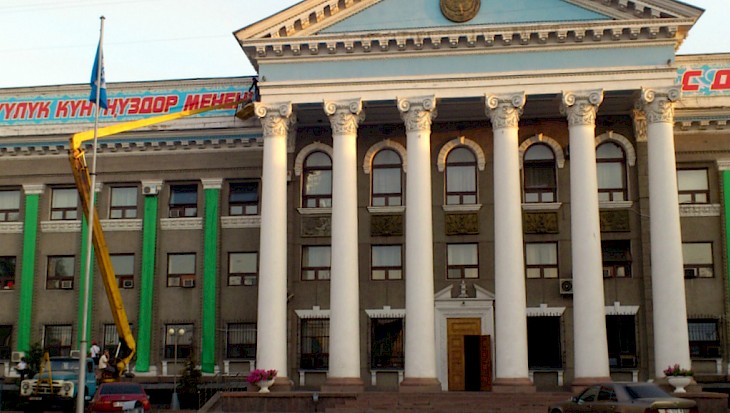 Китайская сторона готова поставить 50 современных аппаратов для гемодиализа в Бишкек