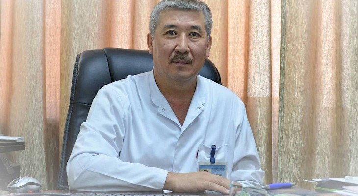 Сосудистые хирурги Нацгоспиталя КР провели уникальную операцию