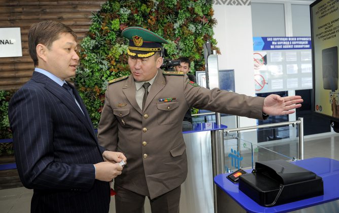 В аэропорту《Манас》запущена система «электронные ворота»