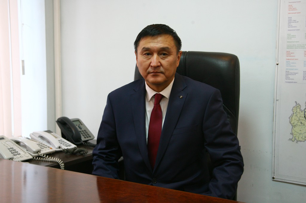 Азимкан Жусубалиев: “Кытай-Кыргызстан-Өзбекстан темир жол куруу долбоору өтө масштабдуу”