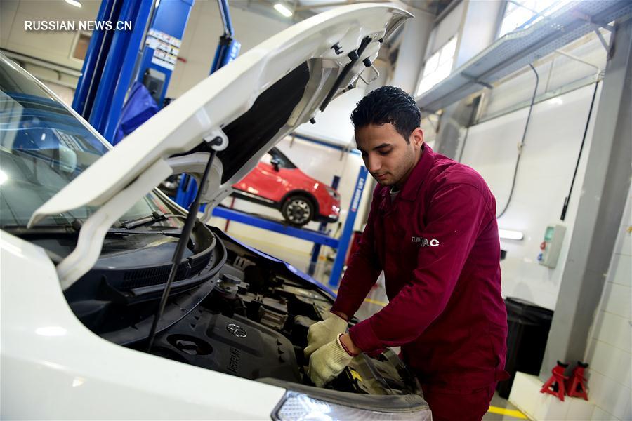 Китайская автомобильная компания 
