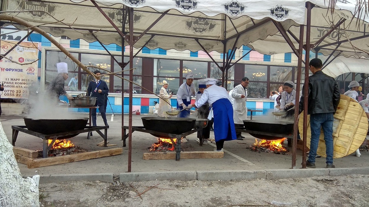 Кыргызский бешбармак претендует на попадание в Книгу рекордов Гиннесса!