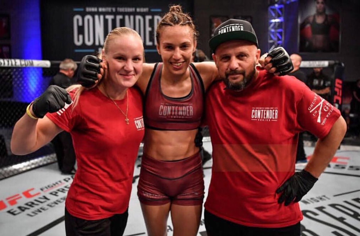 Еще одна кыргызстанка будет биться в UFC — Антонина Шевченко выиграла бой.