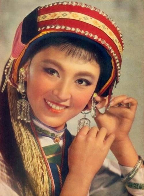 «Ашима» – красивая поэма, популярная среди представителей сани