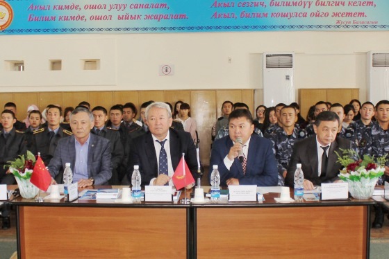 Первый шаг с уверенным продолжением