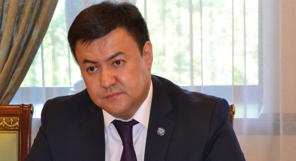 У президента Жээнбекова есть и знания, и опыт управления страной