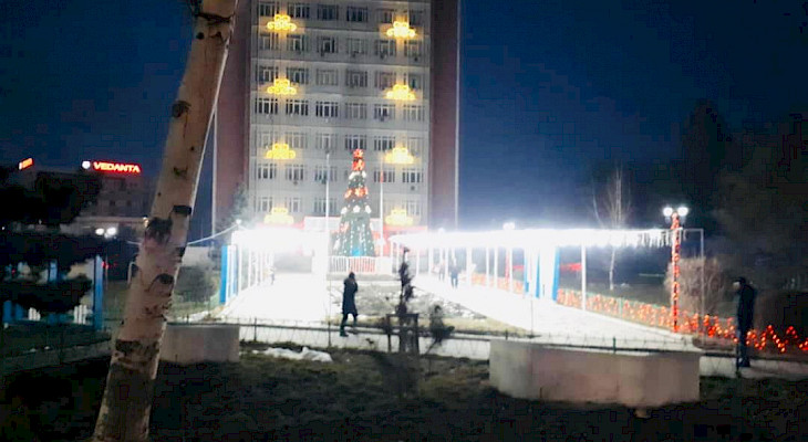 Азиз Суракматов совершил объезд по конкурсу на лучшее новогоднее оформление