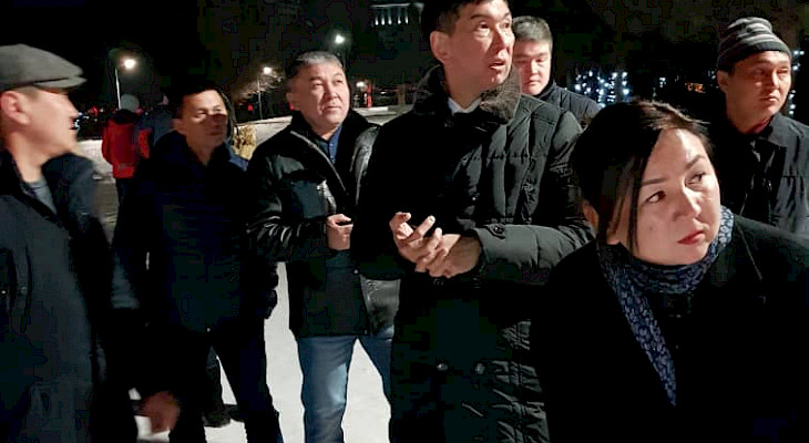 Азиз Суракматов совершил объезд по конкурсу на лучшее новогоднее оформление