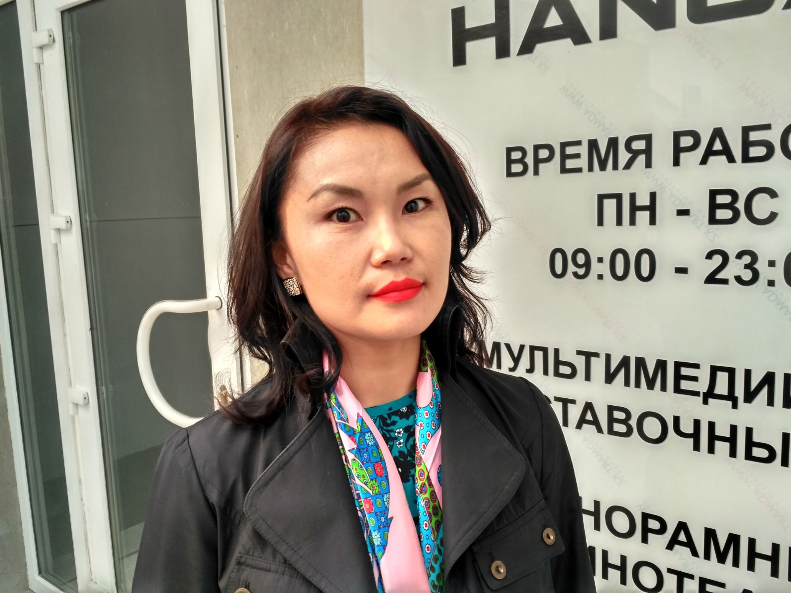 Птичку жалко