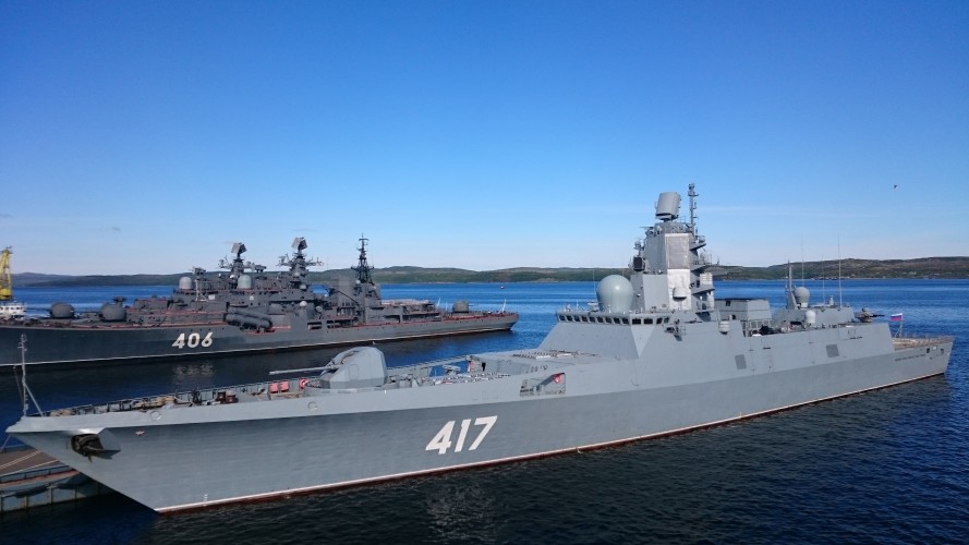 Российские корабли прибыли в Циндао на парад в честь 70-летия ВМС Китая