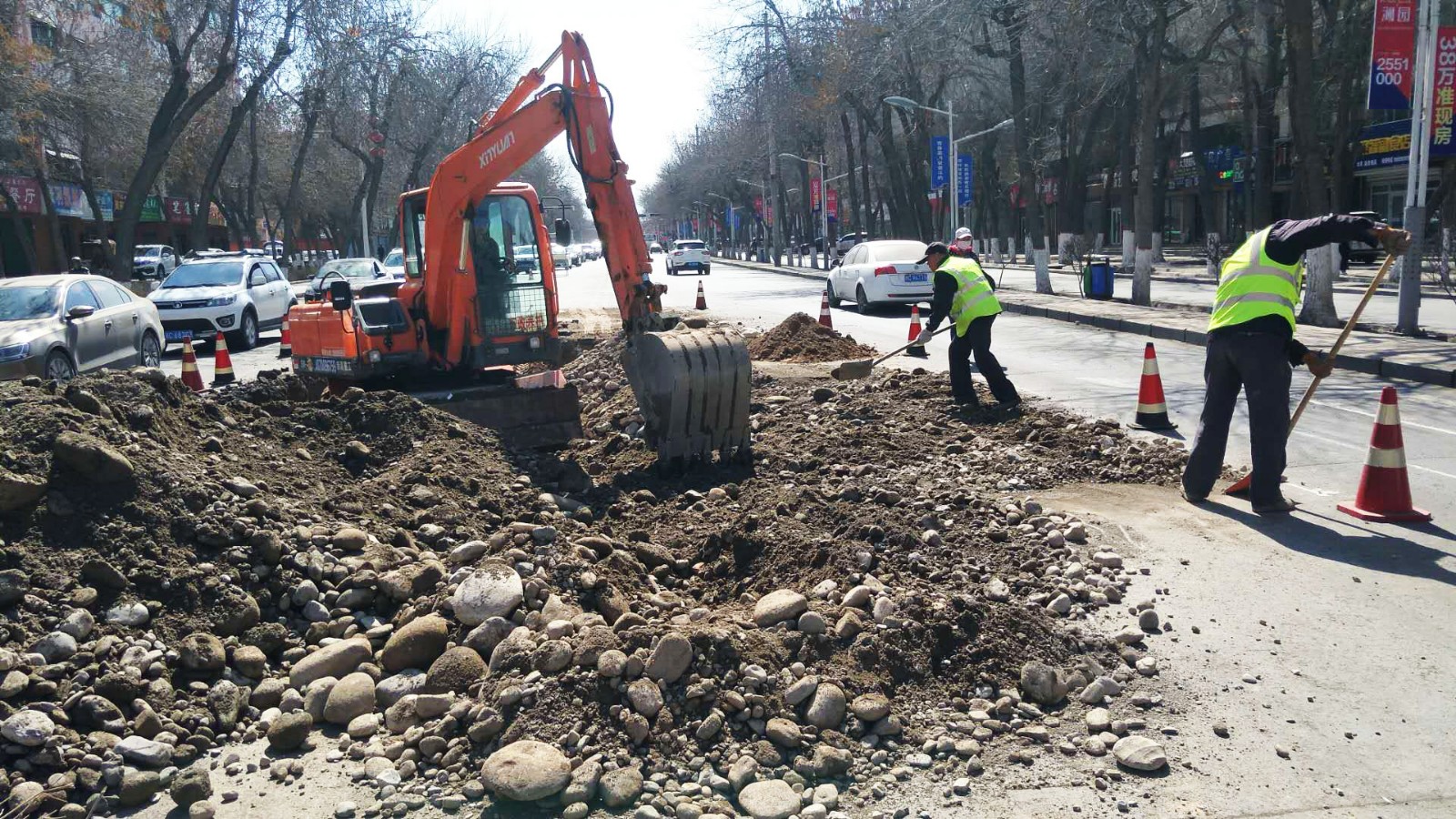 В городе Шихэцзы проведено техническое обслуживание объектов городской инфраструктуры