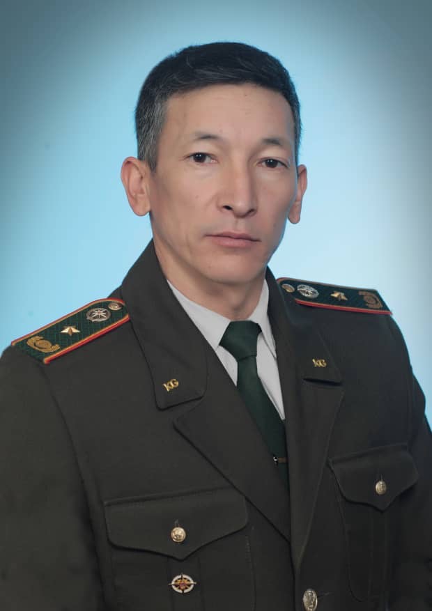 Помогите, тону!