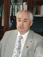 Китайскому ученому присвоили звание почетный академик НАН КР