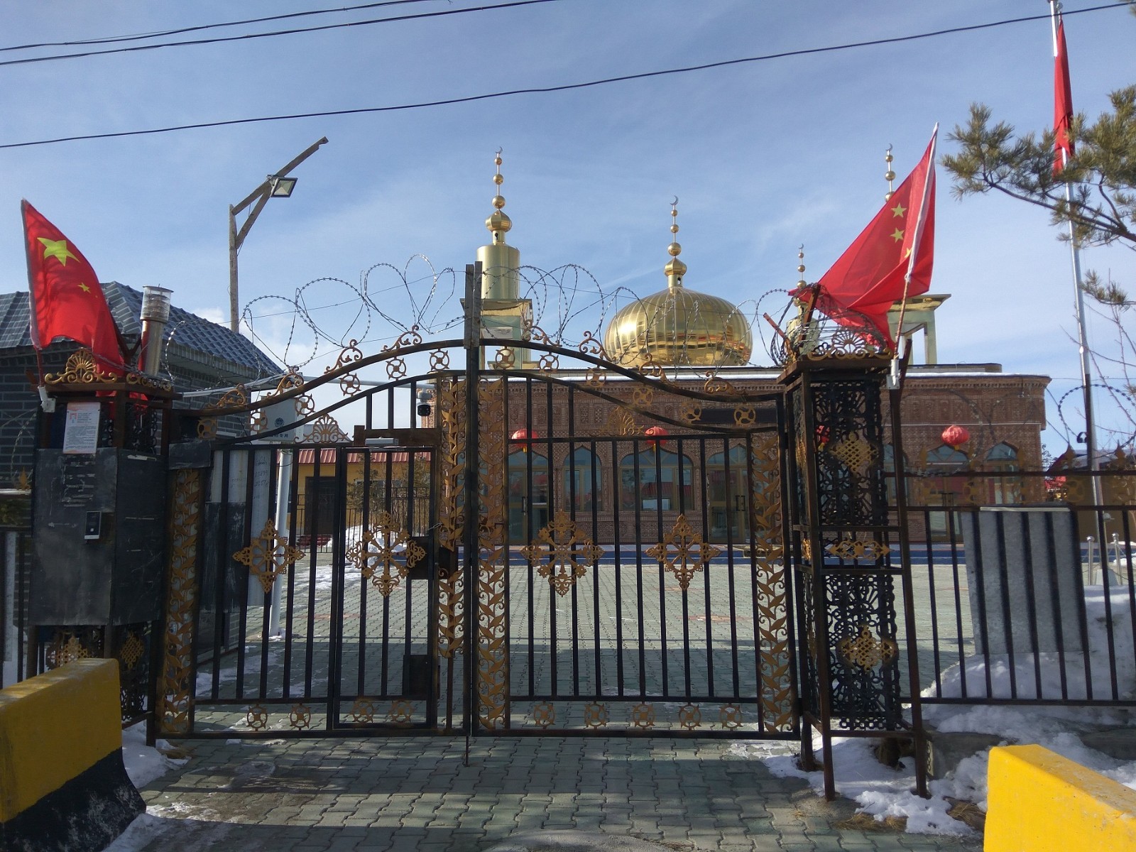 В гостях у великого соседа