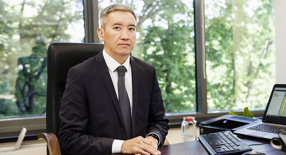 Эркин Асрандиев: “Жакынкы убакта “Эркештам” көзөмөл-өткөрмө пункту чектелген абалда болсо дагы акырындан өз ишмердүүлүгүн баштайт деп ойлойм”