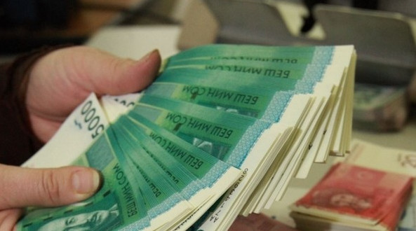 COVID-19 сайты - сырттан келип же болбосо бул жактан чогулуп жаткан жардам тууралуу маалыматтарды толук ичине камтыйт