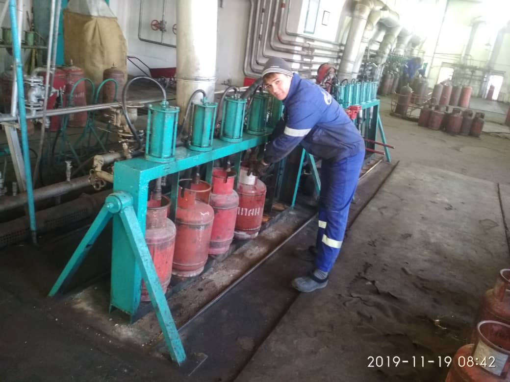 ВЗОРВАЛСЯ ГАЗОВЫЙ БАЛЛОН…