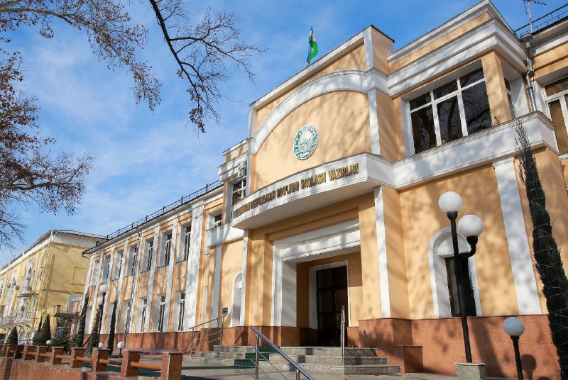 【Наши соседи】В Узбекистане продлили карантин до 15 августа