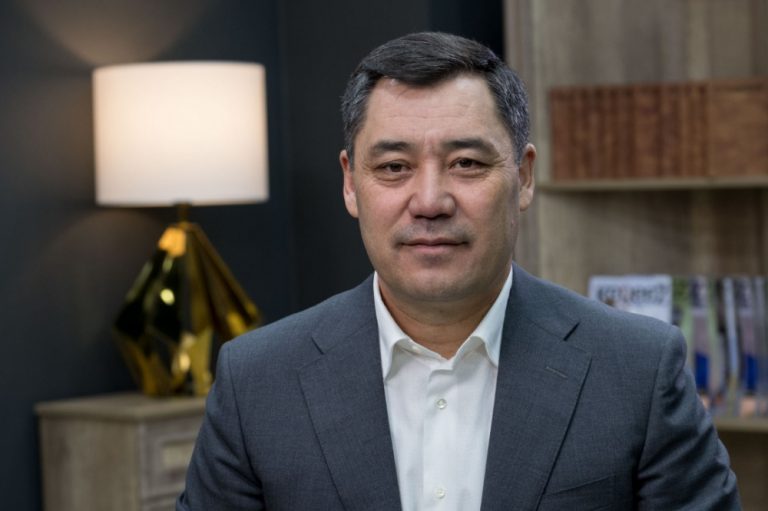 Садыр Жапаров написал статью о взаимоотношениях и связях Кыргызстана и России