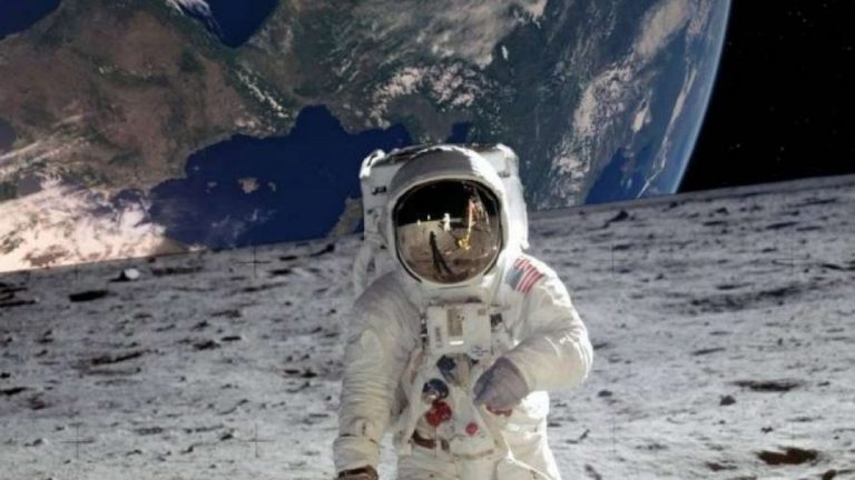 NASA рассчитывает отправить первую женщину на Луну в ближайшие 10 лет