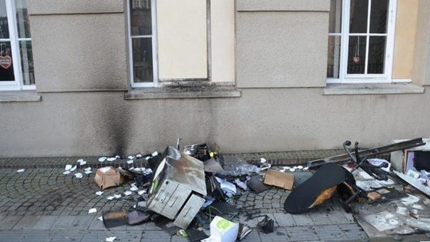 В Германии мужчина поджег мэрию из-за «усталости от карантина»