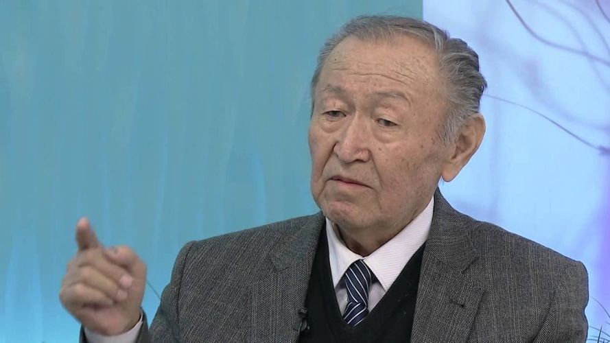 Казат Акматов – жан дүйнө баалуулуктарын барктап, улут үчүн күйүп-жанган улуу инсан